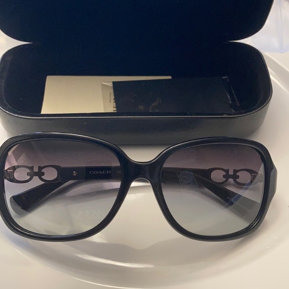 prada sunglasses guarantee